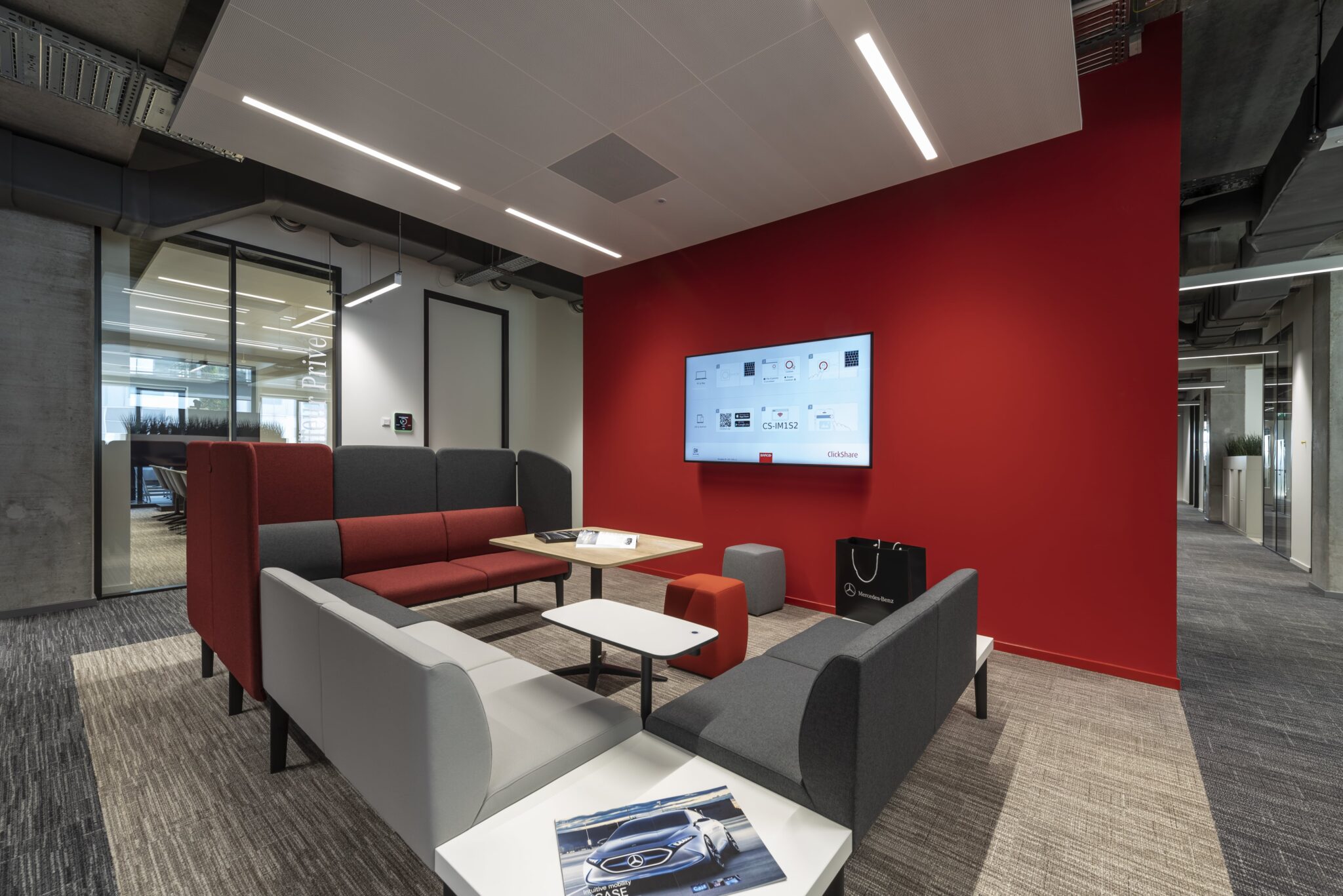 hoofdkantoor Mercedes-Benz Nederland